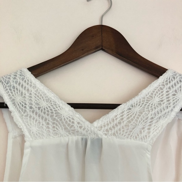 Covington White Cami - Picture 4 of 8